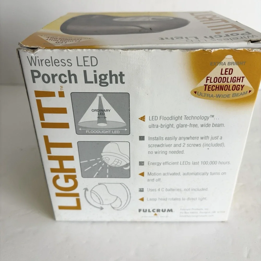 LIGHT IT! Outdoor Light Wireless Motion Activated LED #20031-101 New Bronze